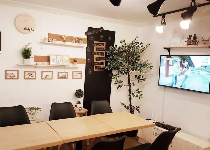 Hongdae Mainstreet Two House